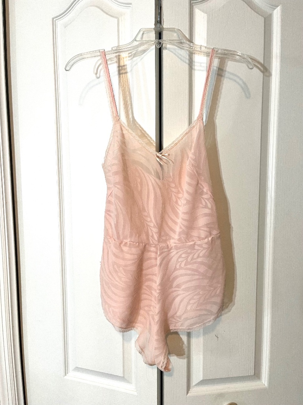 Vintage Pale Blush Pink Jacquard Teddy Romper | Estimated size Medium
